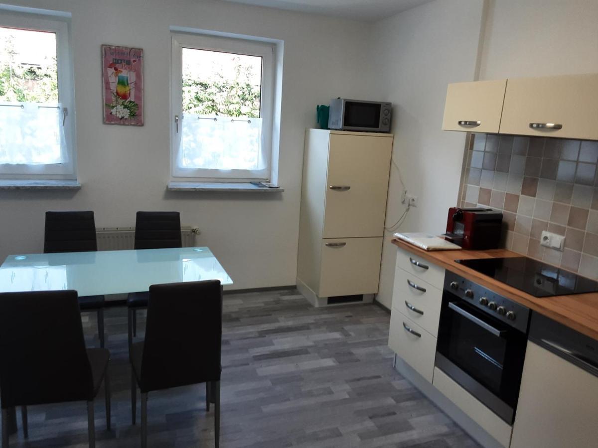 Apartment - Ferienwohnung 1 Treffen Am Ossiachersee Extérieur photo